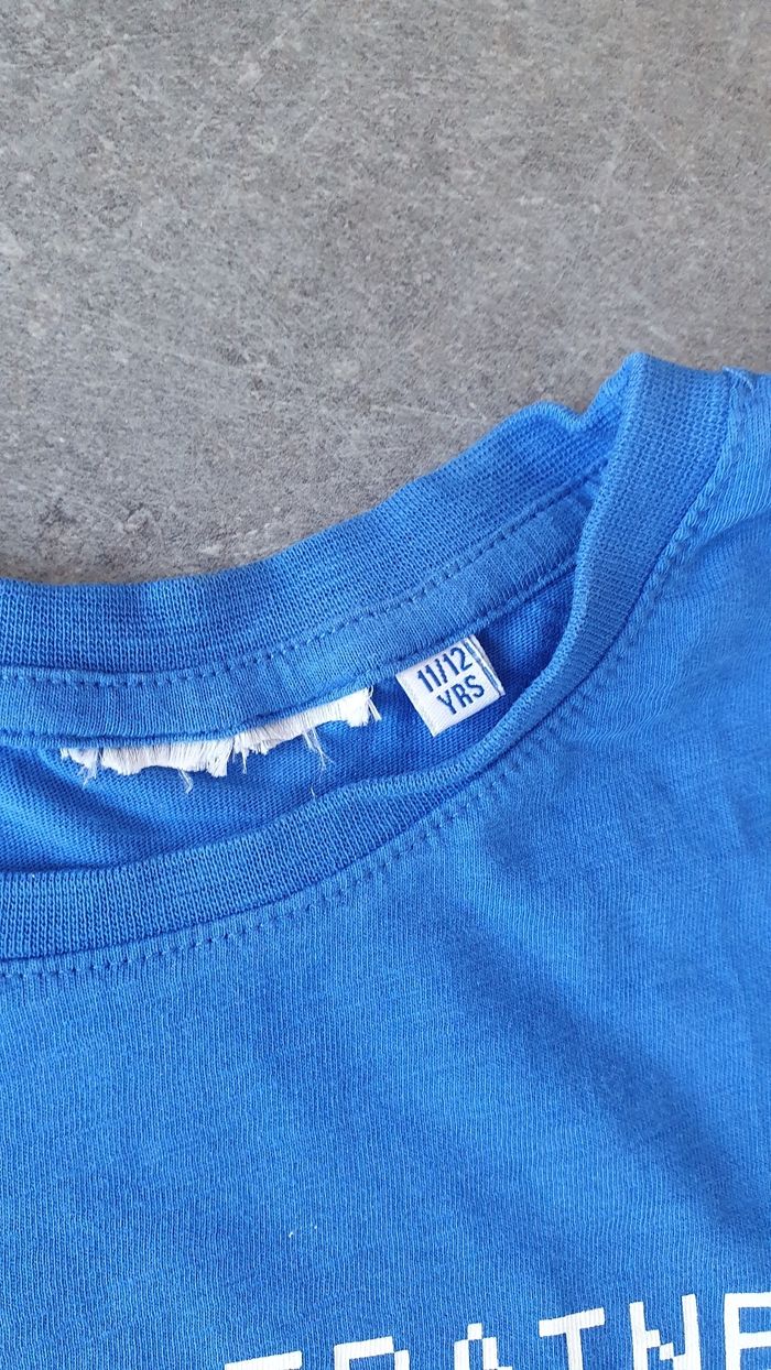 T shirt Pokémon en 11/12 ans - photo numéro 3