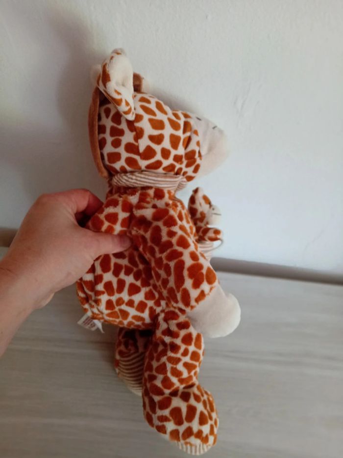 Jolie peluche girafe et son bébé - photo numéro 5