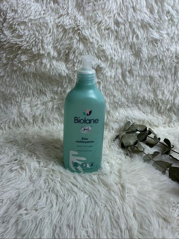 eau nettoyante biolane