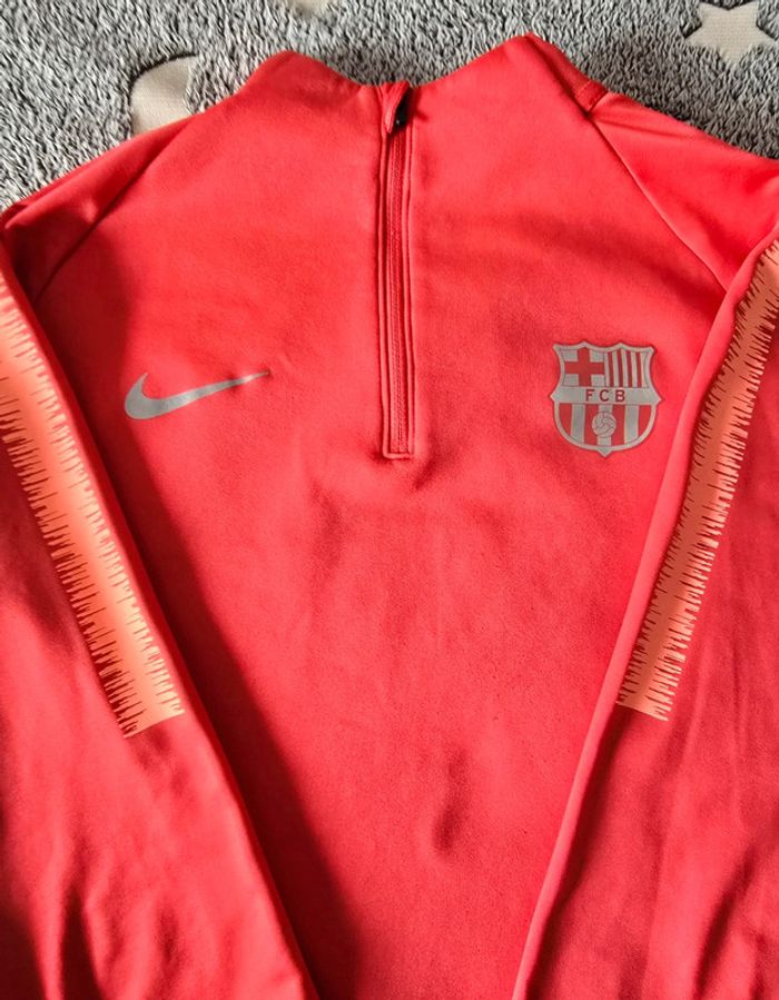 Pull+veste Nike fc Barcelone 13/15ans - photo numéro 4