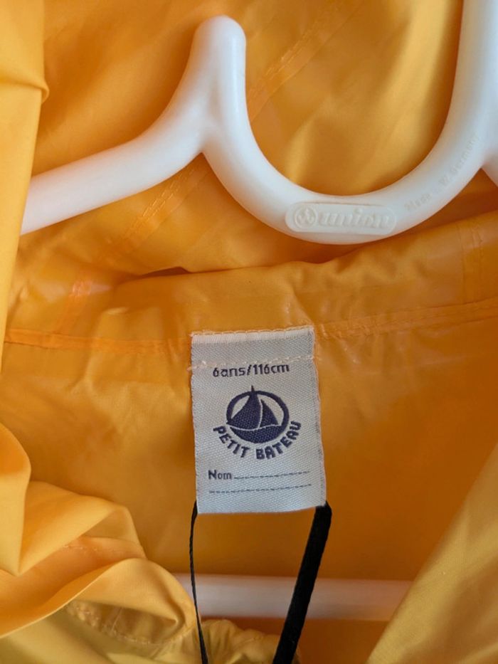 Coupe vent jaune 6 ans petit bateau - photo numéro 3