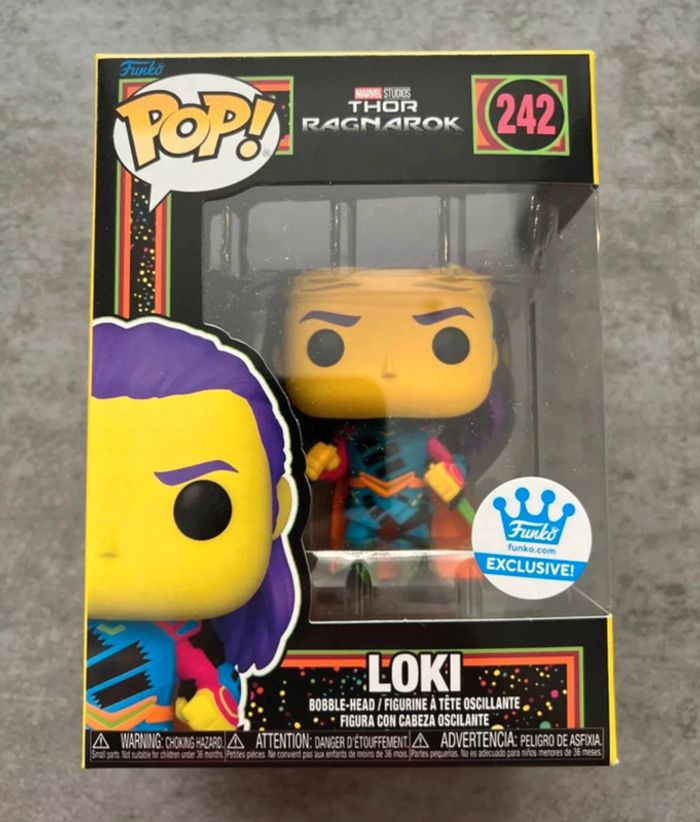 Funko Pop Marvel Thor Ragnarok Loki N°242 - Black Light Funko Shop Exclusive