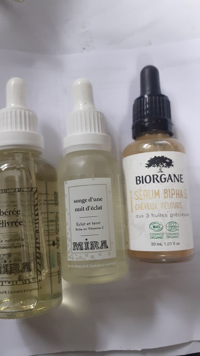 Serum pour cheveux  biorgane cheveux velours aux 3 huiles précieuses 30ml Serum nourrissant oméga 369 30ml