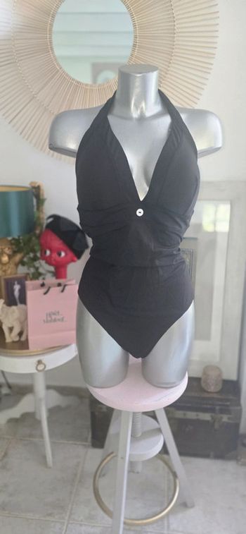 Maillot de Bain 1 Pièce - Taille 44 - Bonnet Doublé