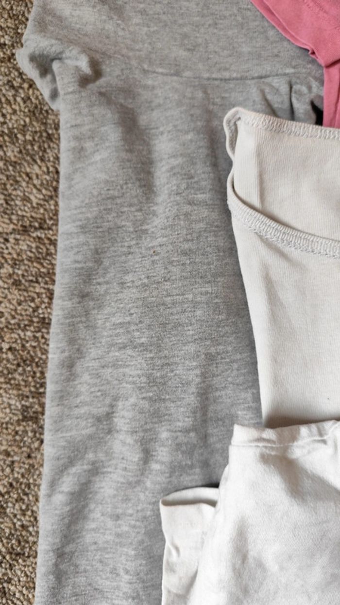 Lot 5 tee shirts état moyen - photo numéro 3