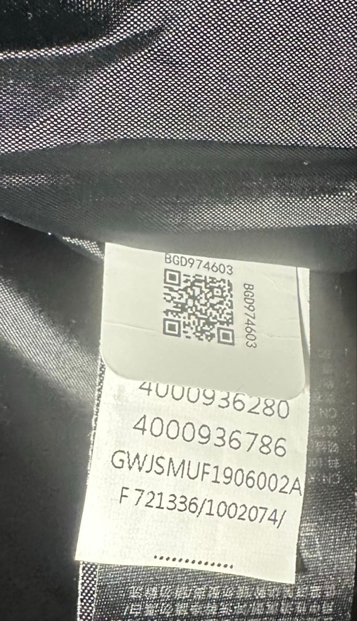 Doudoune The North Face noire • Taille L • État neuf - photo numéro 4