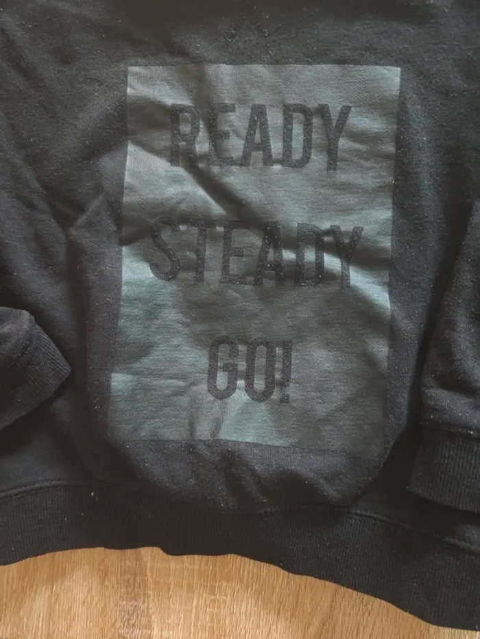 Sweat 4-5 ans - photo numéro 2