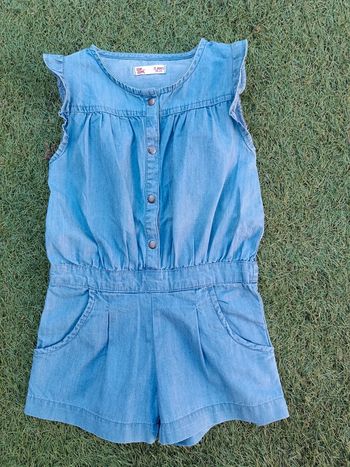 Belle petite combi short en jeans