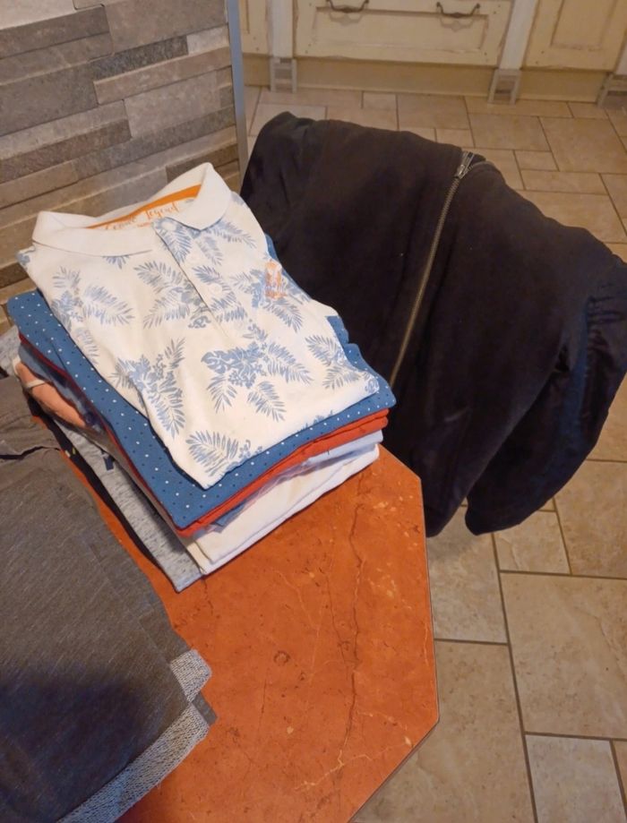 Lot de vêtements garçon taille 12 ans - photo numéro 2