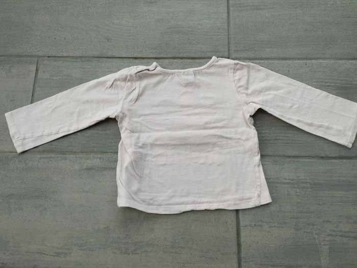 Lot n° 434 T-shirt manches longues Disney Baby 18 mois - photo numéro 4