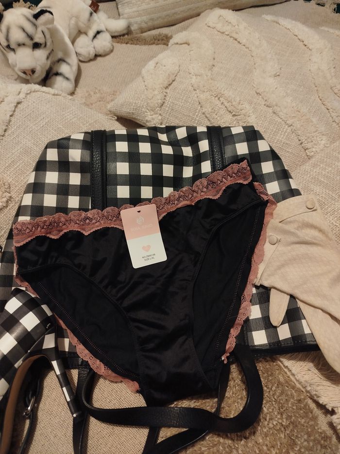 Culotte satiné L/XL Rosa junio