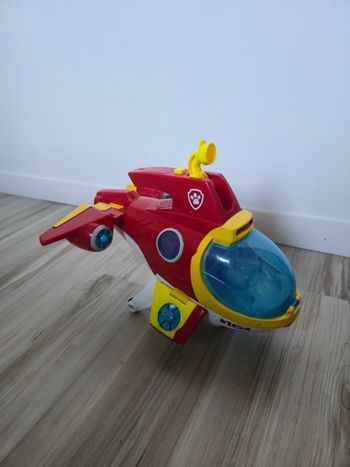 Hélicoptère sous marin pat patrouille