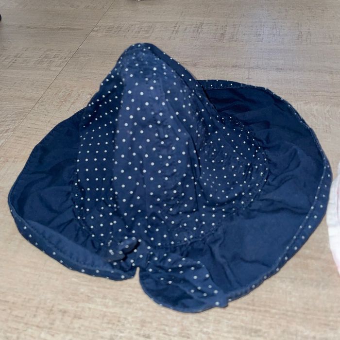Lot 2 chapeaux - photo numéro 2