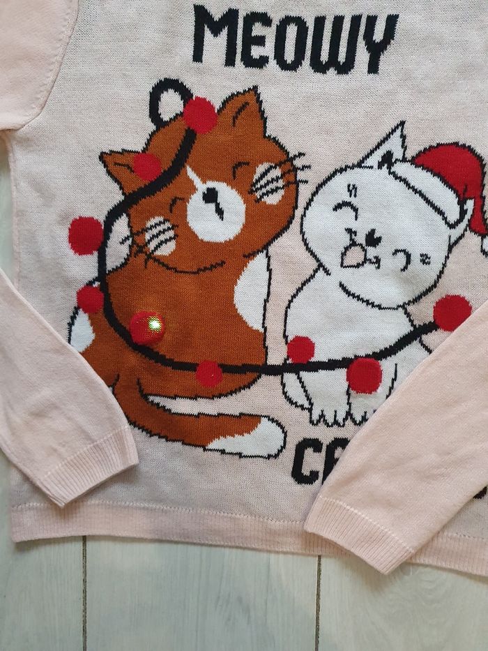 Pull léger 10/12 ans - photo numéro 2