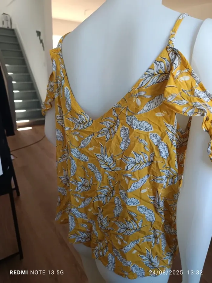Magnifique débardeur Kiabi taille L - photo numéro 4