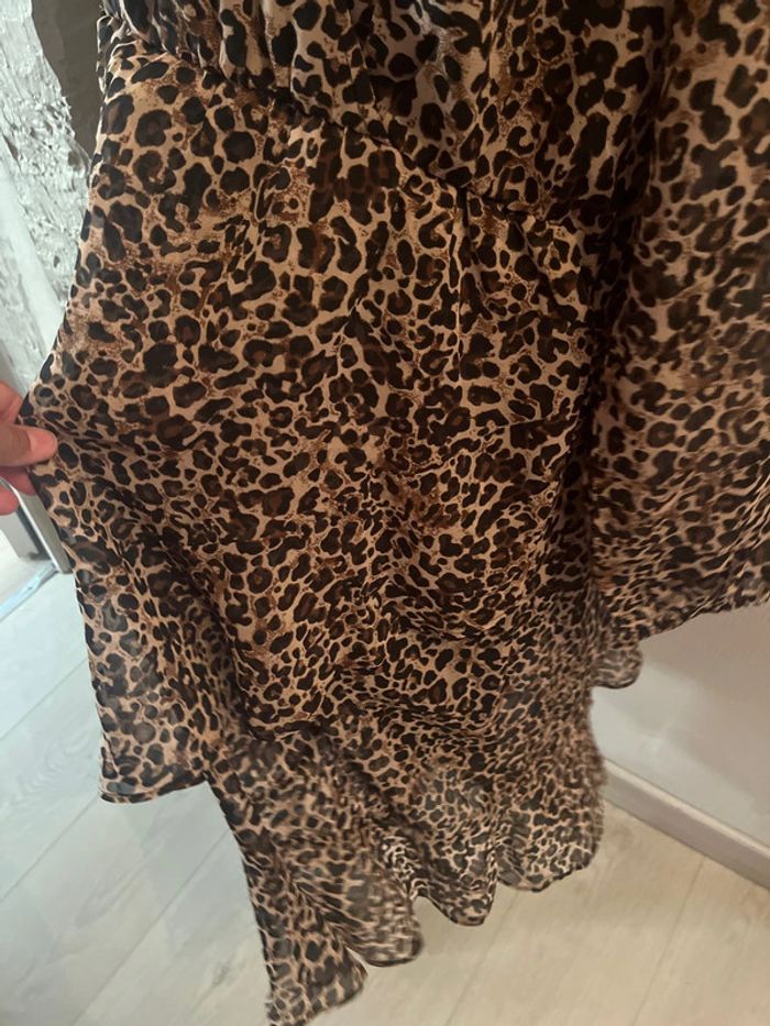 Jolie robe en tbe - photo numéro 7