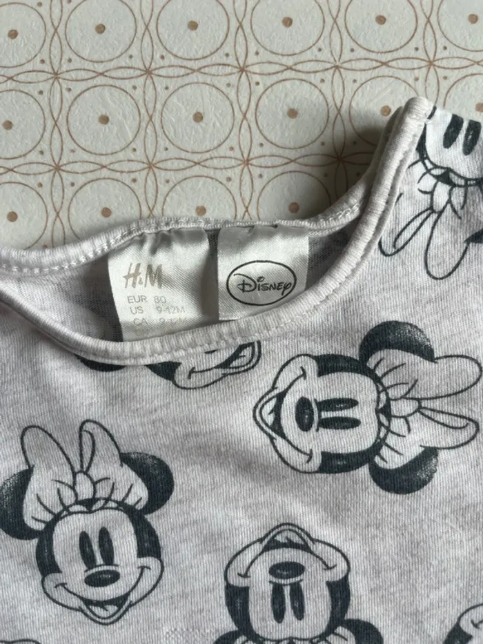 T shirt Minnie h&m 9 mois - photo numéro 2