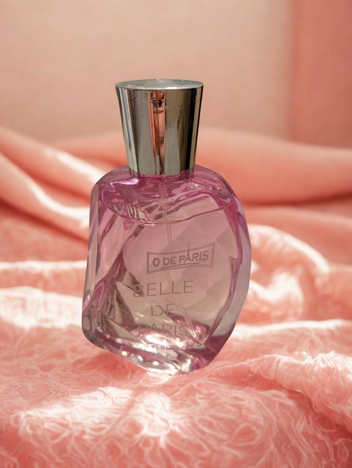 Parfum Belle de Paris 100 ml - Neuf - photo numéro 2