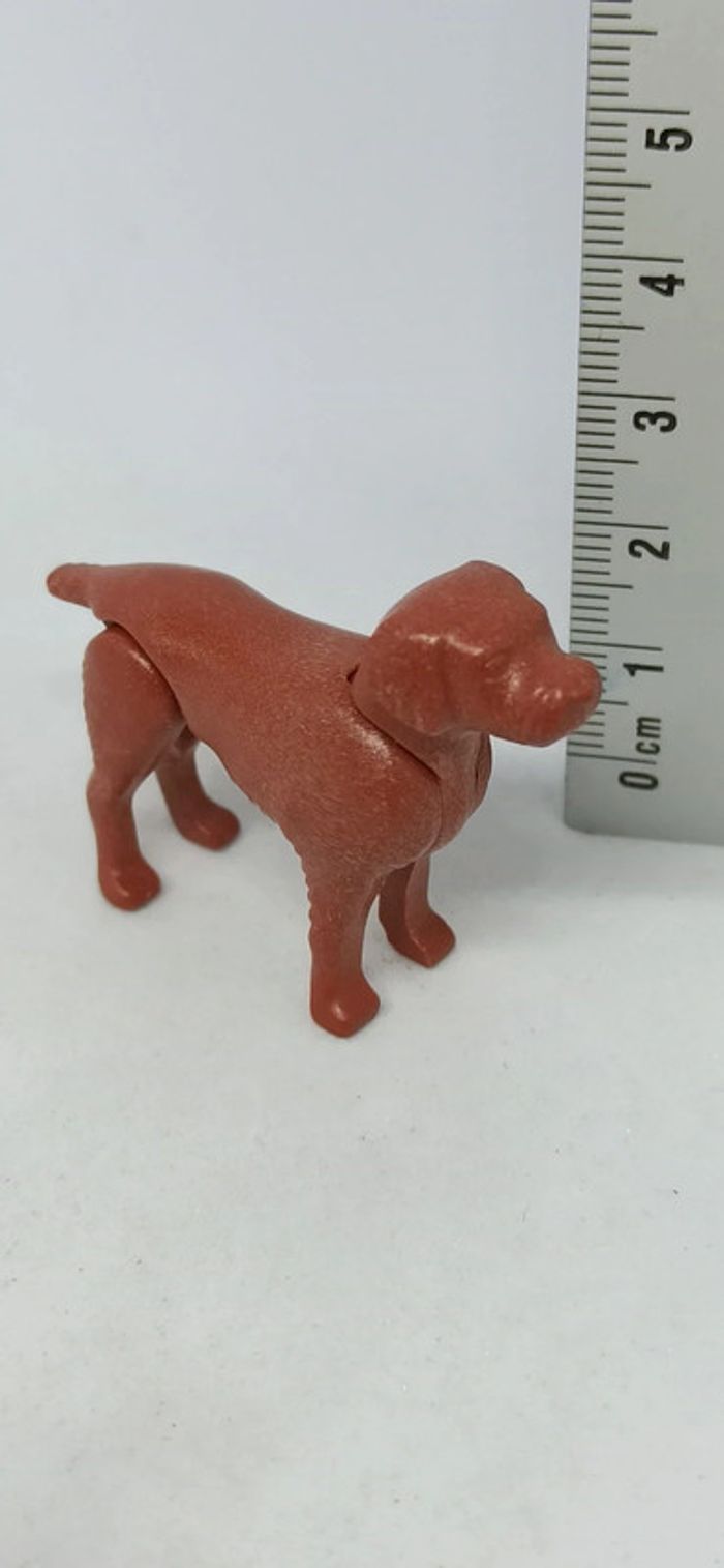 Chien marron playmobil