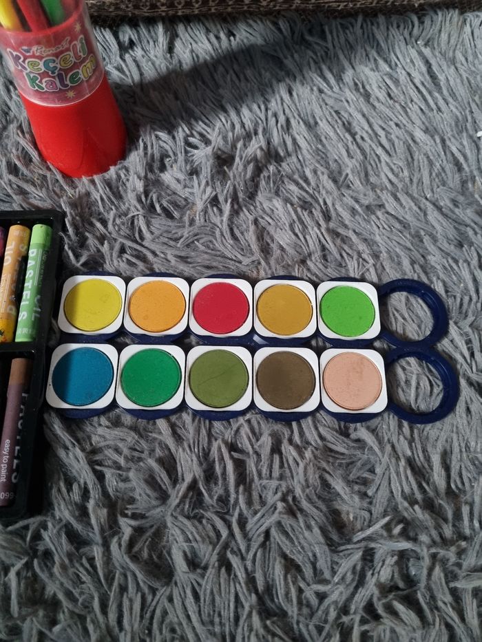 Lot fournitures à dessins ou scolaires - photo numéro 3