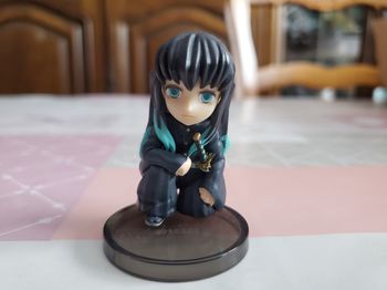 Figurine demon slayer  tokitou