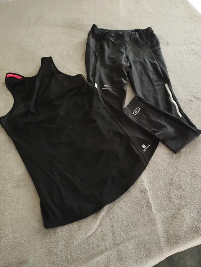 Ensemble sport Domyos et kalenji XS