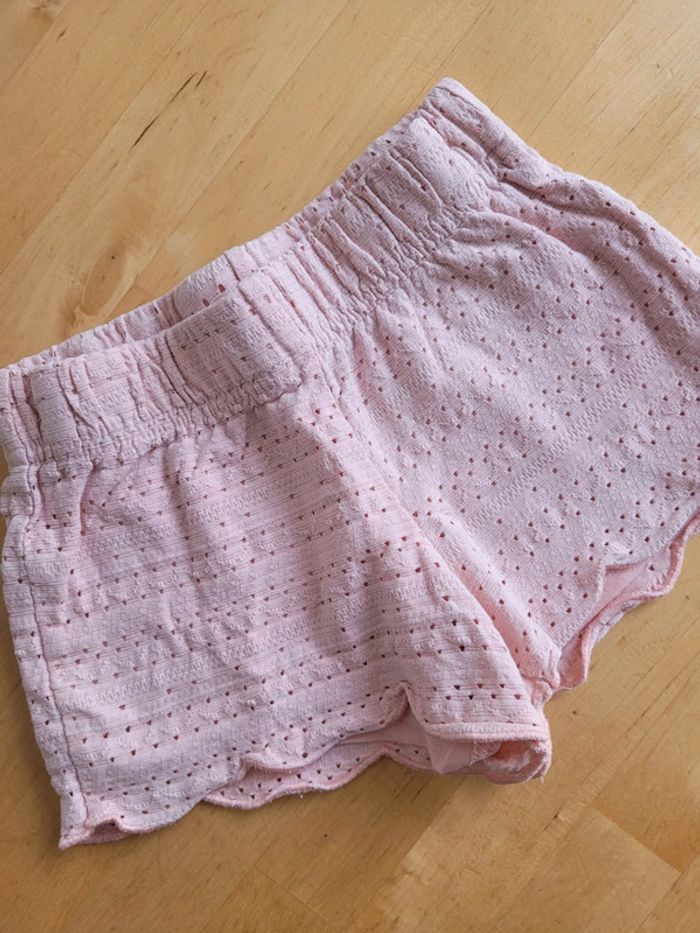 Short 3 ans