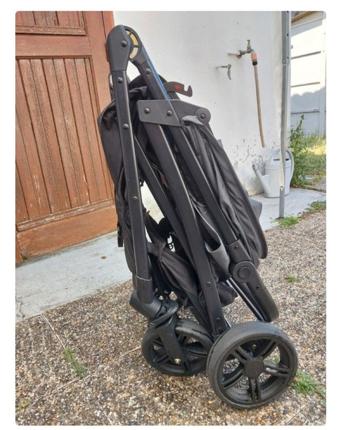 Poussette hauck 3 en 1 + base isofix - photo numéro 2