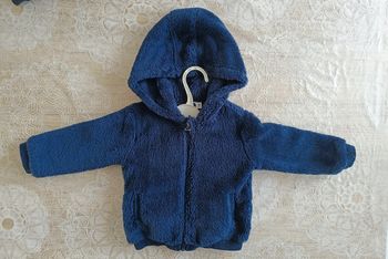 Veste à capuche pilou pilou