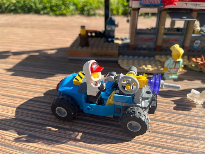 Lego le restaurant hanté 70422 - photo numéro 3