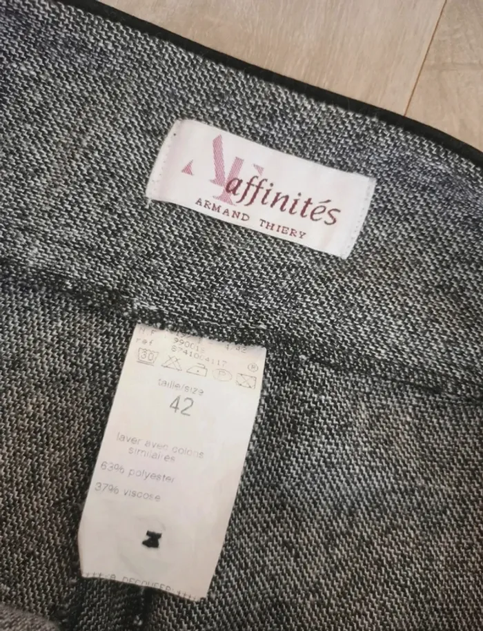 Pantalon gris chiné longueur 7/8 - photo numéro 6