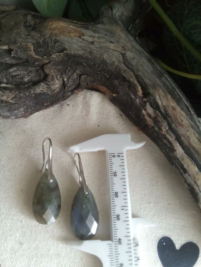 Boucles d'oreilles bohèmes pierres de labradorite à facettes - photo numéro 3