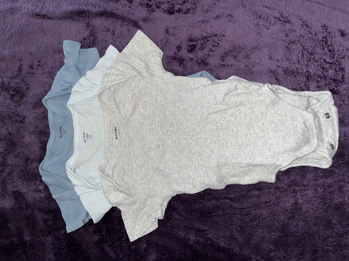 Lot de 3 bodies bébé garçon taille 12 mois