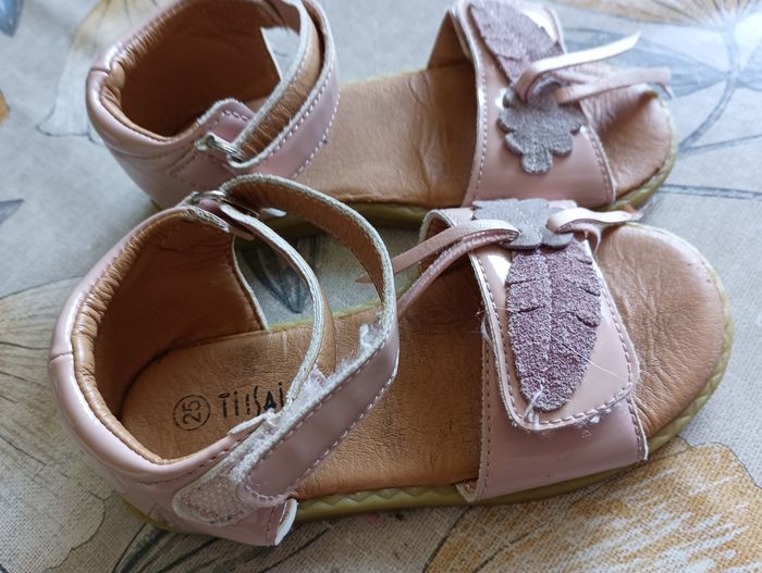 Sandales rose - photo numéro 2