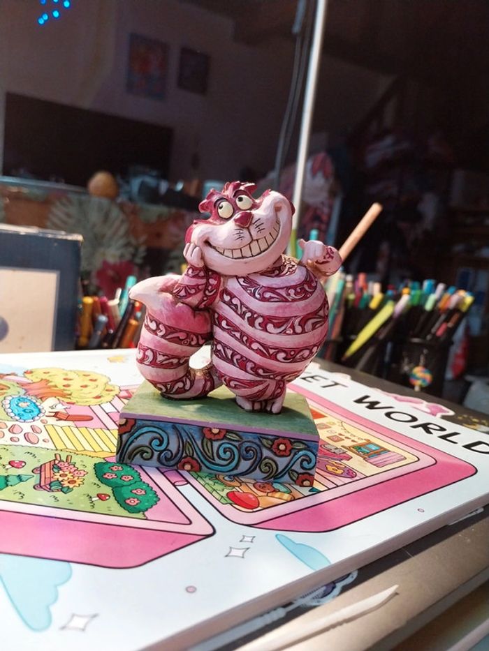 Figurine Disney traditions de Jim Shore cheshire Alice chat