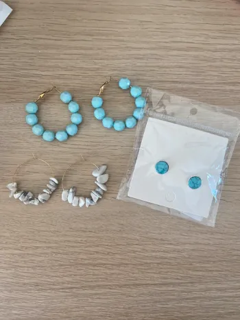 Lot 3 boucles d’oreilles