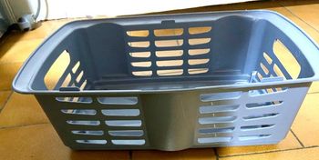 Petite panière de rangement grise