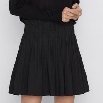 Jupe plissée noire Zara