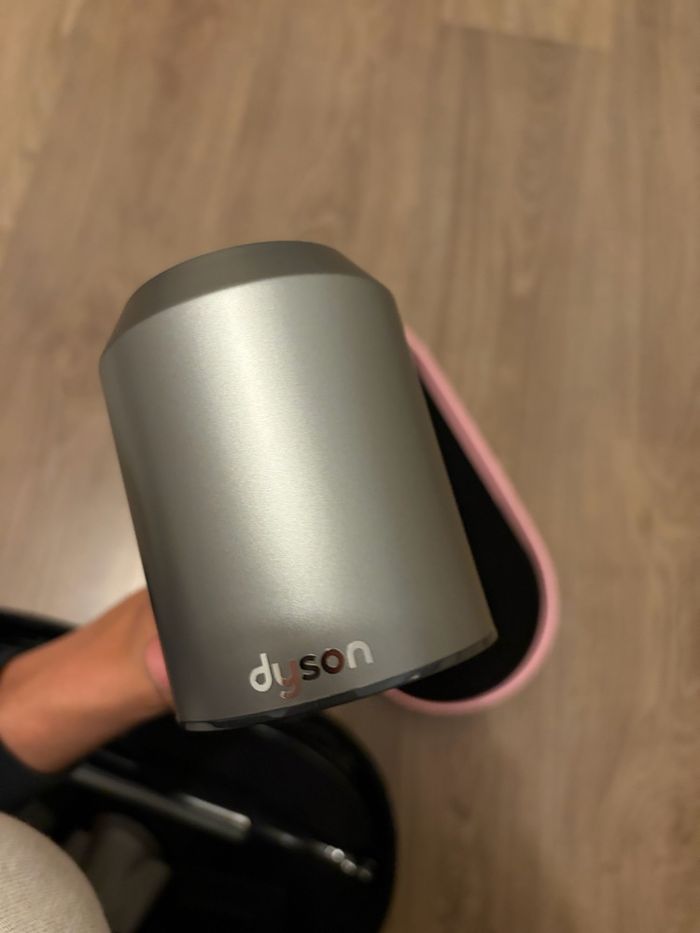 Sèche cheveux dyson noir - photo numéro 4