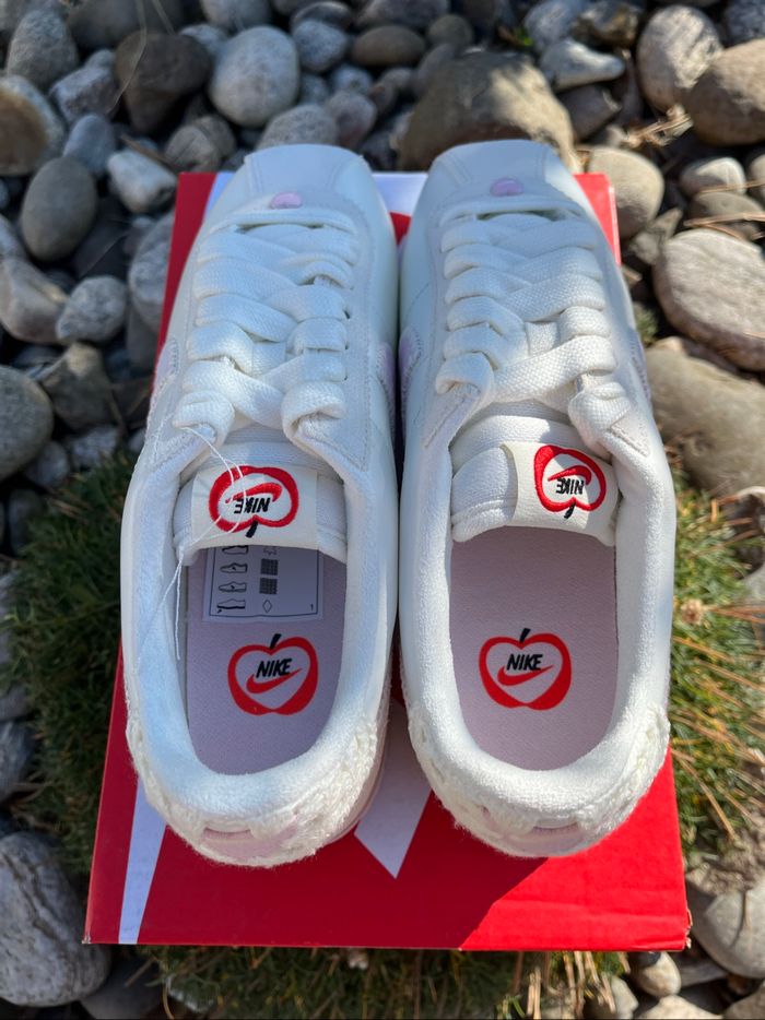 Nike Cortez Valentine’s Day - photo numéro 4