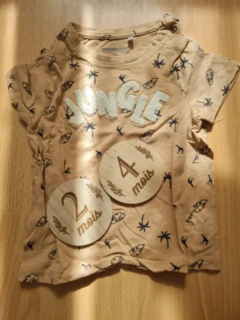 Tee shirt