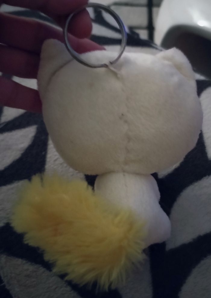 Peluche porte clef "Pet Shop" en très bon état - photo numéro 5