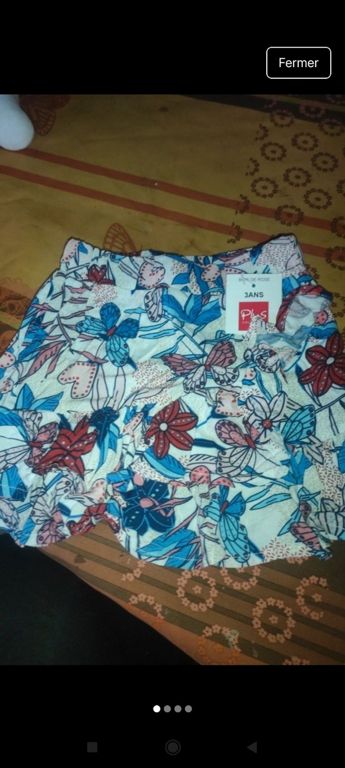 Très belle jupe fille neuf e40