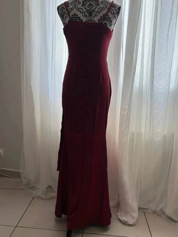 Robe de soirée bordeaux satinée 38 - photo numéro 11