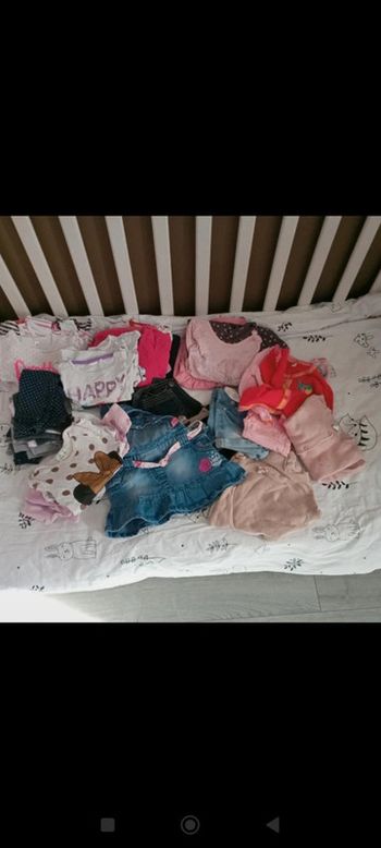 Lot de vêtements printemps été fille en taille 6 mois