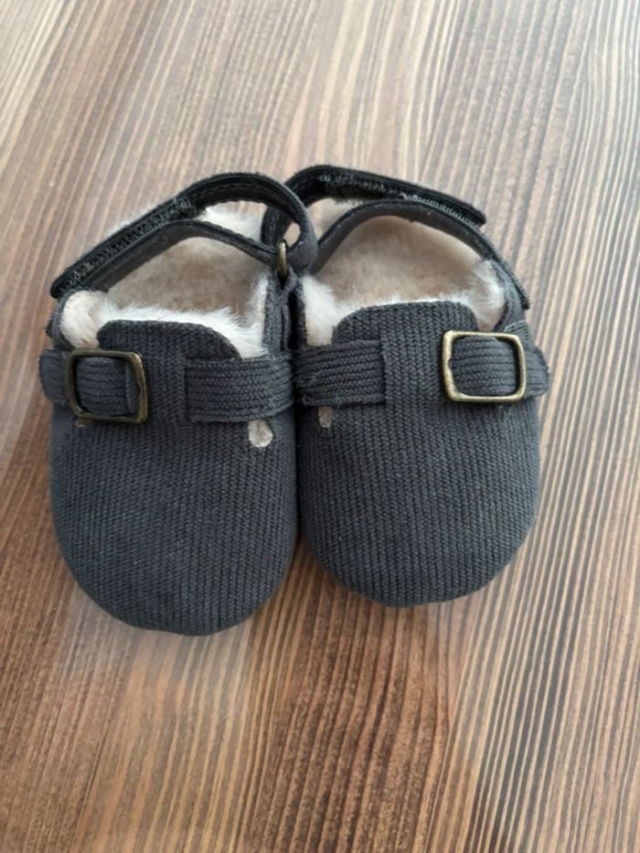 Chaussons bébé - photo numéro 5