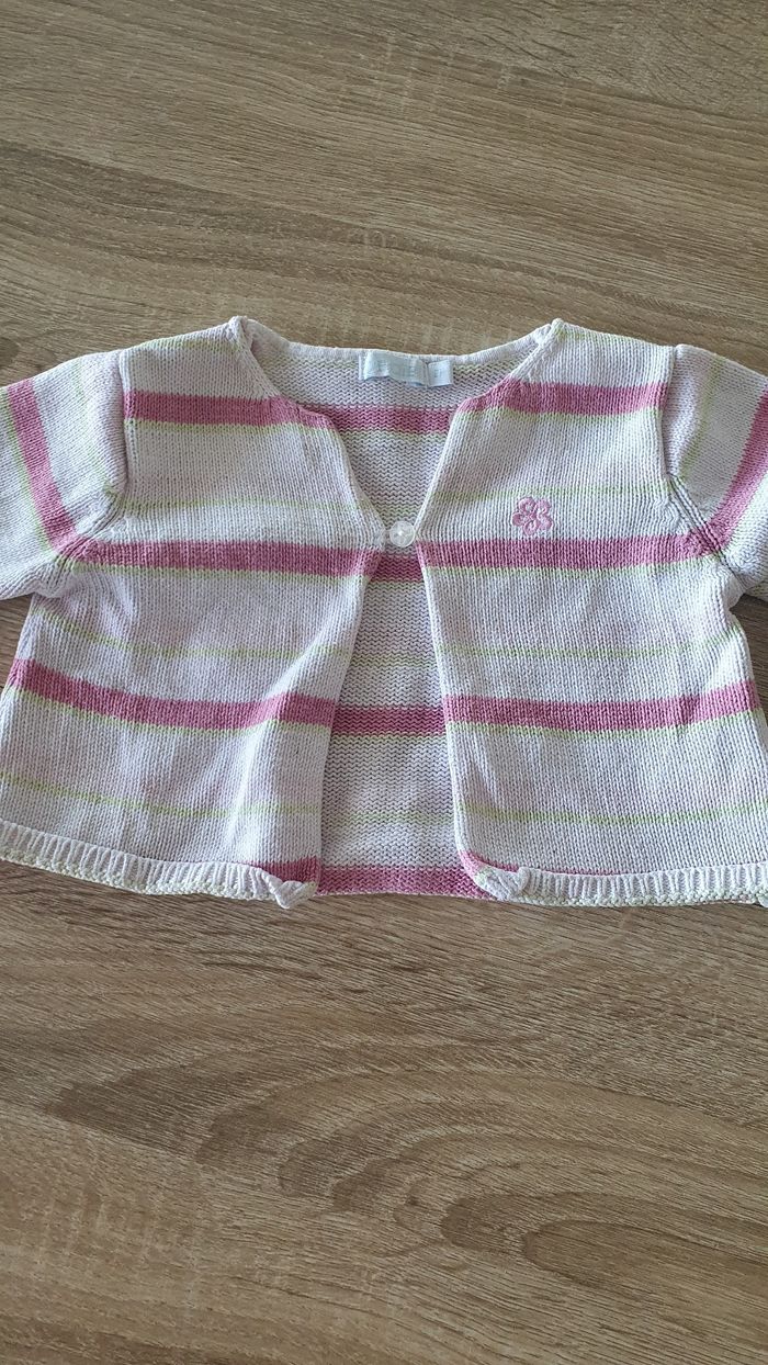 Petit lot de vêtement bébé fille 6 mois printemps été - photo numéro 5