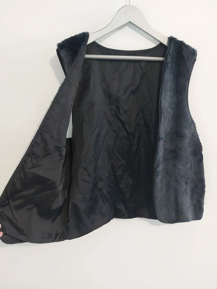 Gilet effet fausse fourrure - photo numéro 2