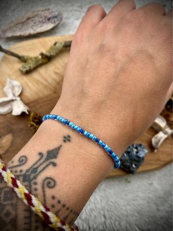Bracelet en perle de rocaille bleu - élastique - ethnique