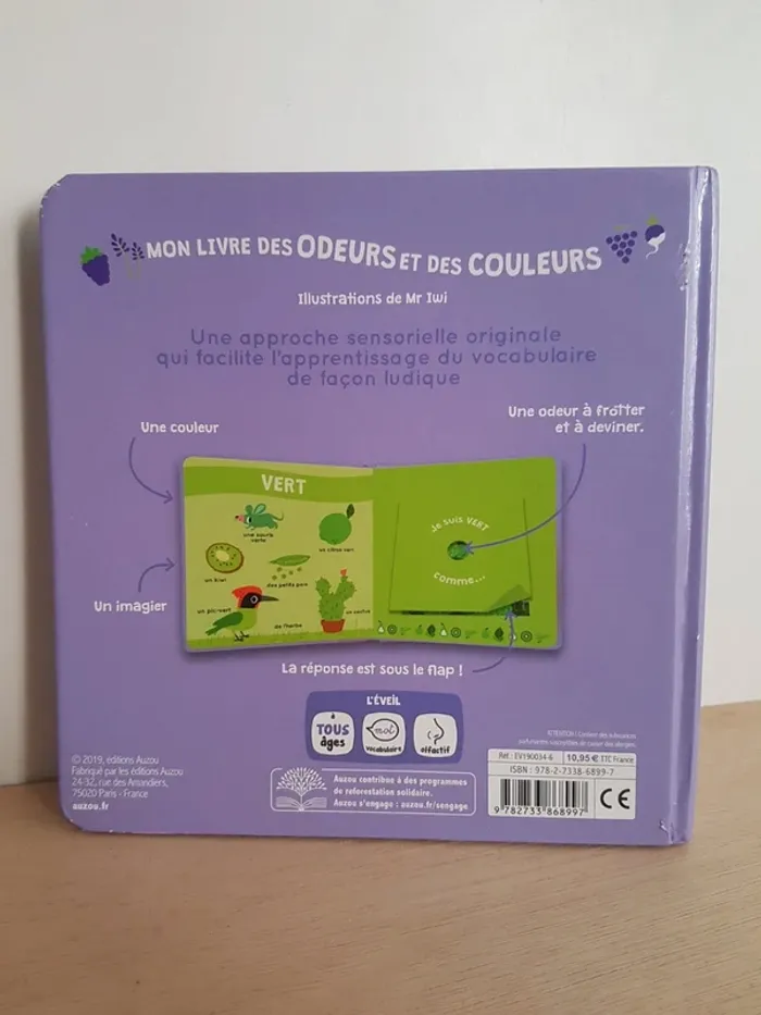 Livre odeurs + Nature & découvertes matériel Montessori Les boîtes à odeurs - photo numéro 3